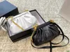 Luxurys Bulut Çanta Tasarımcıları Çanta Orijinal Deri Çanta Üst Kue Crossbody Çanta Kadın Tavaları Yemek Çanta Çantalar Chian Cross Vücut Küçük Kare Doktor Çanta
