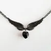 Кокер черный крылатый ожерель