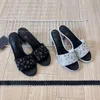 Дизайнерские скольжения женские сандалии париж роскошные бренд обувь на открытом воздухе пляжные пляжные туфель