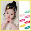 Haaraccessoires 10 pc's/Zet nieuwe kinderen schattige kleurrijke geometrische sterren hart ornament haar clips babymeisjes zoete haarspelden kinderen haaraccessoires