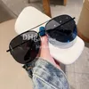 MASCOT PILOT PRÁCLOS PRÁTICOS Óculos de sol Luxury Men Great Frame Glasses Classic Metal Letter Sunglasses de topo Óculos de qualidade