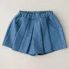 Shorts geboren meisje all-match geplooide culottes outfit kleine baby zomer stevige rok met binnenste veiligheid bodem denim korte rokken kleding