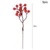 Fleurs décoratives 5pcs Artificial Red Berry tiges mousse de Noël Fruit Fleur branche Simulation Berries Cherry Plant Wedding Party