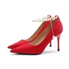 Chaussures habillées Petite taille 31-43 Femmes Red Wedding Bridal Satin sexy talons hauts Point de la cheville Pompes