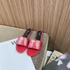 Neue Models Mode Sandals Designer Frauen Tom Black Flip Flop Männer Ford Gummi flache Schieberegler Luxus Sandale Hotel Mule Slide Summer Loafer Beach Slipper