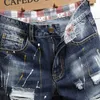 Mode Graffiti Ripped Mens Jean Shorts Patch Raggedy FiveCent Beggar Denim Pants High Quality Brand Jeans Men Clothing 240417