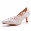 Dress Shoes Dames Pumps Pointed Teen Lace Slip-on PU 5 cm dunne hakken Elegante en minimalistische volwassen banket trouwschoen Sexy Ladies Party