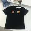 Designer Luxury Chaopai Classic 24 high-end trend mode helt ny gradientbrev broderad liten blomma kort ärm t-shirt för män och kvinnor plus storlek