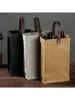 Shoppingväskor norra Europa stil lyxig vintage läderhandtag 2 flaskor vin säck gåva bort tvättbar brun kraft papperspåse