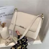 Bolsos de hombro bolsos para mujer de gran capacidad para mujeres 2024 moda mensajero suave de mensajería pequeña bolsas de cercanías rojos