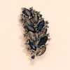 Broches Vintage Crystal Luxury Rignestone Botanical Leaf Brooch Fashion Feather Pin pour femmes Banquet Robe Bijoux Accessoires