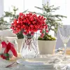 Fleurs décoratives 5pcs Artificial Red Berry tiges mousse de Noël Fruit Fleur branche Simulation Berries Cherry Plant Wedding Party