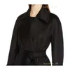 Manteau en manteau de femme en cachemire manteau de luxe maxmaras femme à crouppe noire cachemire