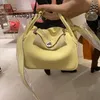 Роскошная сумка Lind L курица желтый 2024 весна/лето Новая модная сумка для кросс для женщин для женщин мини -линд