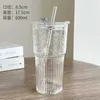 Tubllers 1/2pcs 600 ml Stripe Glass Cup z pokrywką i przezroczystymi szklankami do picia do soków w wodzie mrożone kubki kawy kubek h240425