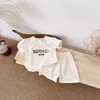 Conjuntos de roupas 2024 Summer meninos de moda de moda letra bordada camisetas+shorts 2pcs Casul Infant Sets