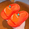 Chłopcy Dziewczęta Kapcie kreskówkowe urocze dzieci dzieci zatykają młodzież Slipper Baby Home Beach Sandals D2C2#