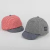 Cappelli cappelli classici cotone per bambini a strisce picchi di punta per bambini estate per bambini cappellino da baseball per bambini 5-24 mesi d240425