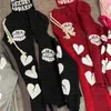 Sweats à capuche masculine Moletom com Capuz Estampado Espuma masculina e féminina de manga comprida padro lettre coeur jaqueta moletom roupas unissex y2k h240425