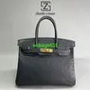 BK 2530 Handtassen Ostich Leerbakken Vertrouwde luxe tassen Direct Semi Semi Handsewn Platinum Bag 2024 Nieuwe Europese en Amerikaanse fashi hebben logo hbuilp