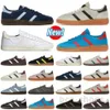 2024 Nya Spezials Handball Spezial Nästan gul Scarlet Navy Gum Aluminium Arctic Night Shadow Brown Collegiate Green White Grey Casual Shoe Sneakers Gymskor