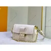 2024 3A Hombro de diseño de alta calidad Dauphine Bolso de mujer Spring Summer Crossbody Handbody Bolsos de cuero de cuero real 25050