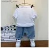 Kledingsets Summer Boys Polo Shirt Set Fashion Koreaanse korte mouwen Neck T-shirt Shorts 2pcs Sports Childrens Q240425