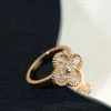 Famous Designer Rings for Lovers High Clover Ring Women con oro 18K Lucky Luce Luce Luce Luce con comune Vnain