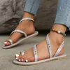 Sandalen 2024 Designer Luxusschnallen Mode Schuhe Frauen lässige Oberbekleidung komfortable und leichte Flachboden Zapatos Para Mujeres