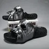 Slipper Männer Schädel Design Sommer Sandalen Männliche Outdoor -Neuheit Slides Modeplattform Strandschuhe dicker Boden lässig lässig