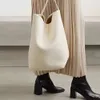 Tote The Pending Row Bag Lazy Dong Jie stor kapacitet One Shoulder Handheld Cowhide Bucket Tote Womens Bag 2 3Z88