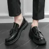 Высококачественные черные мужские лоферы модные кисточки повседневная патентная кожаная свадебная обувь для мужской обуви плюс размер 46