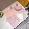 Lüks bebek eşofmanları yaz kızları set çocuk tasarımcısı kıyafetleri 100-160 cm eklenmiş tasarım kapüşonlu ceket yuvarlak boyun tişört ve şort 24 Nisan