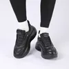 Scarpe casual Hight Quality Street Sport Sport Sneakers in pelle per uomini Abito da ombre Black White Daily Daily Daily