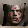 Poduszka Kiss Leon Kennedy Dekoracyjna poduszka 40x40 Podwójna strona dziewczyny Poduszki Posilanie 45x45 Pary Boyfried Pillow Cover 50x50