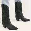 Boots Cowboy Black Cowgirl Boots for Women 2023 Fashion Assoridered tee stee stunky heel mid calf western boots winter winter woman h240425