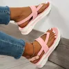 Lässige Schuhe Sandalen für Frauen Sommer dicker einziger trendiger römischer Keil Frauen luxuriöser Flip Flop High Heels Sandalias Mujer