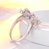 Bandringar Elegant Fashion Sakura Princess Engagement for Bride Jewelry Romantic Cherry Blossom Zircon Lady H240425