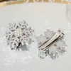 Bijoux de cheveux de mariage flocons de neige Crystal Clips Femmes coréennes Fimelles brillantes Flower Pearl Hairpins Barrette Girls Marriers Headwear Hair Bijoux D240425