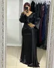Wunderschöne schwarze muslimische Abendkleider elegante gegen Nacken Langarm türkische Kaftan Kleid Kristallperlen formelle Kleider für Frauen