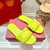 Designer Slippers Sildes Sandals Luxury House Slipper Women Easy Mule Flat Slippers Leather Hollow Letter Slipper Summer Beach Slippers Hollow Out Shoes Size 35-42