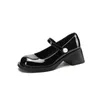 Chaussures décontractées Sandales Plaque Femmes Red Black Round Toe Shallow Mary Jane pour les dames Imitation de printemps d'été Pearl Zapato