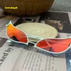 Anime One Piece Donquixote DoFlamingo Glasses Cosplay Party Supplies Eyewear Solglasögon Halloween Props Designer Solglasögon är fashionabla och enkla att matcha 757