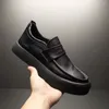 Casual schoenen dik zolen loafers mannen 2024 retro Britse stijl lederen mode ronde hoofd slip-on