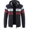 Herentruien Turtleneck Cardigan Sweater 2024 Gebreide lente en herfstfleece verdikte capuchon Jacket gestreepte jas