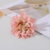 Fleurs décoratives 2pcs 10cm dahlia têtes de soie artificielle bricolage objets de jour de la Saint-Valentin pour cadeaux à domicile année 2024