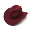 Cappelli larghi cappelli da secchio cappelli fedora per donne cappello di moda cappello a contratto con cappello vintage multicolore occidentale cappello da cowboy da donna cappello jazz con un ampio orto y240425