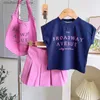 Ensembles de vêtements Fashion Baby Girl Clothes Set Lettre imprimé Tshirt + jupe plissée 2pcs Été Toddler Toddler Child Suit 3-16y Q240425
