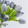 Decoratieve bloemen Simulatie Bloem Koreaanse Wind Tulpen Bouquets Tabel Decoratie Home Pography Props Wedding