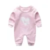 Rompers 0-24m kostium dla dzieci nowonarodzony kombinezon wydrukowany kreskówka Baby Girl Onenki Długie rękaw okrągły kołnierz Spring/Autumn Ubrania Romper D240425